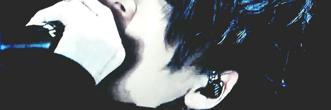 V_S____v_______'s profile banner image