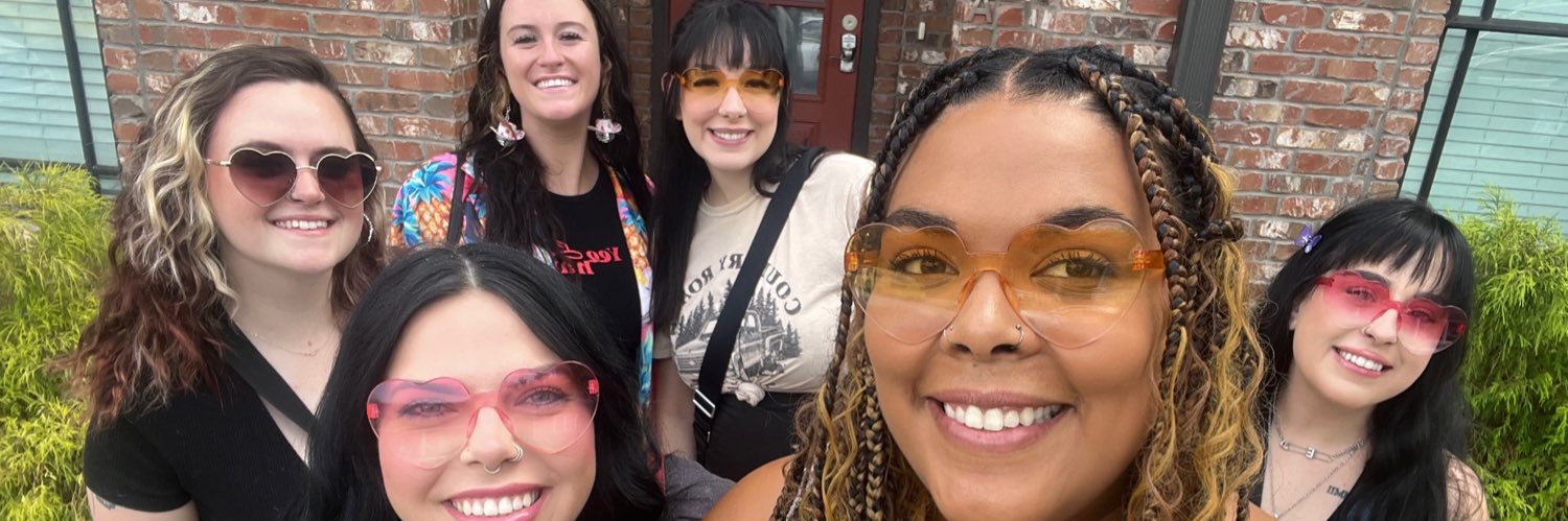 DelaneyLev's profile banner image