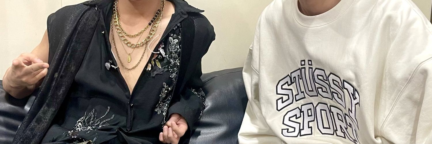 r0se104's profile banner image