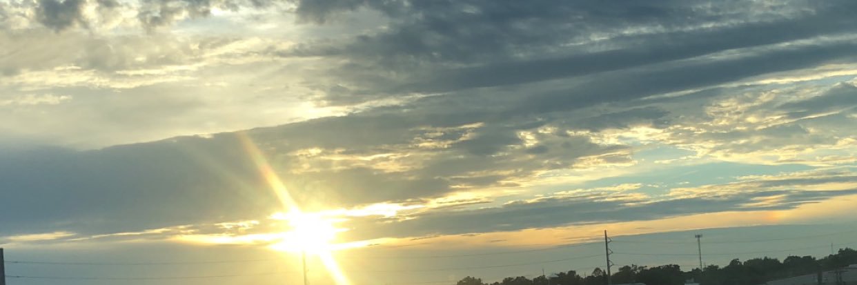 Ahh_Queenn's profile banner image