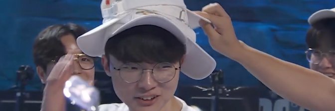 medesinal's profile banner image