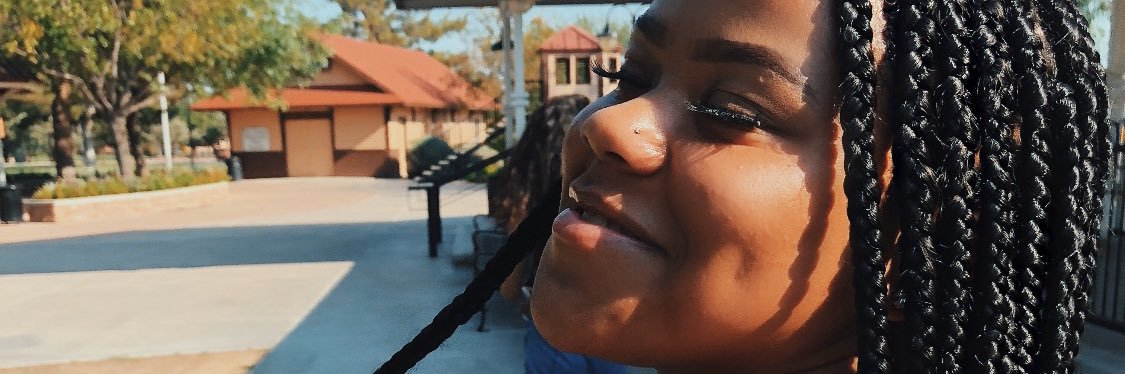 p_nicollette's profile banner image