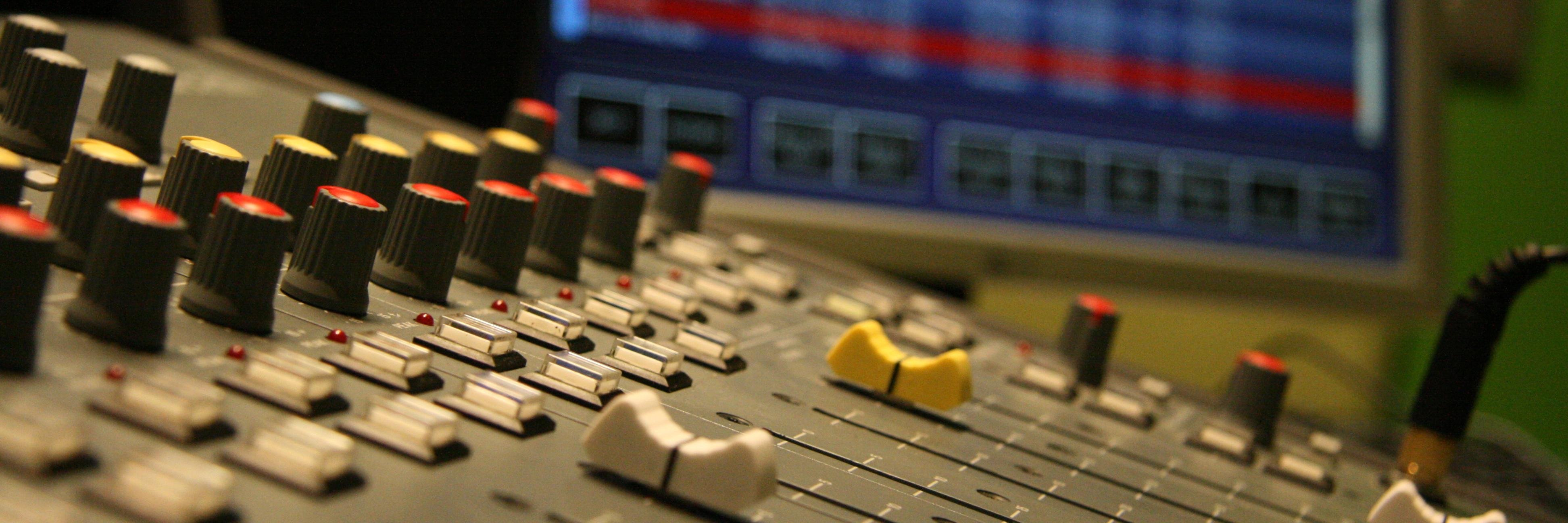 RadLesxi976's profile banner image