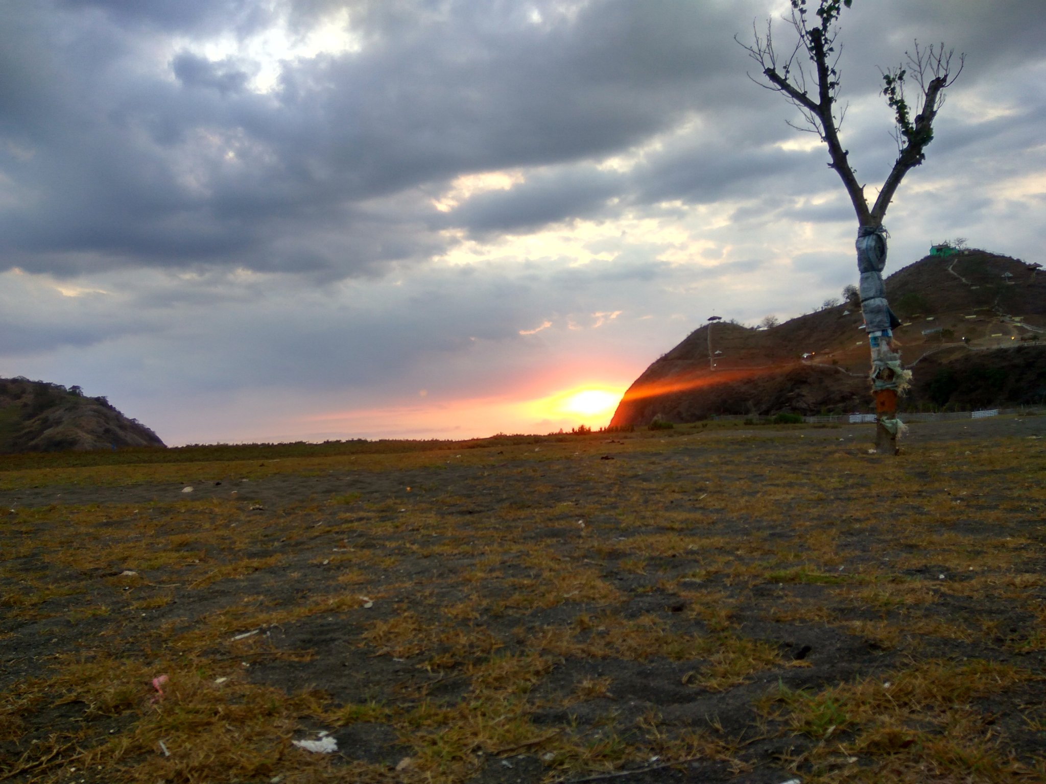 Macuceng's profile banner image