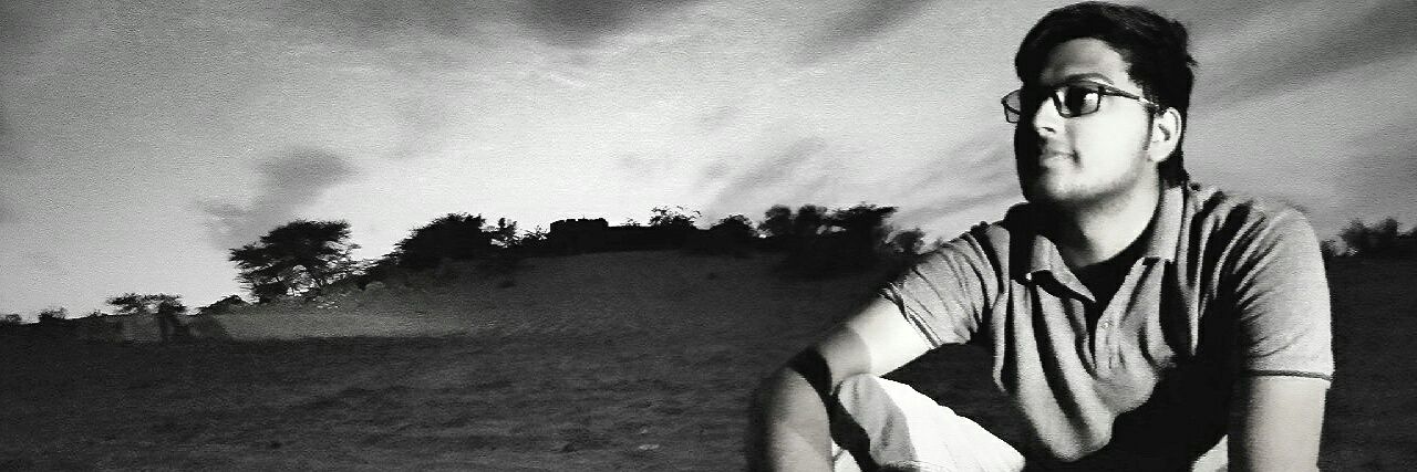 nileshow's profile banner image