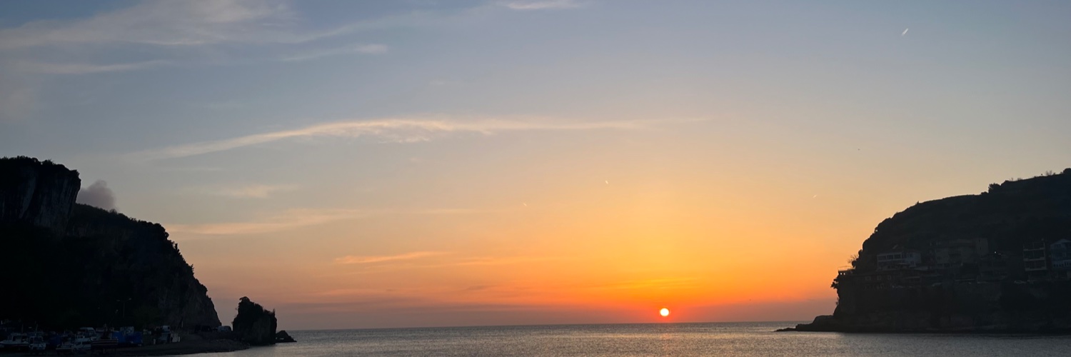 mavicokelez's profile banner image