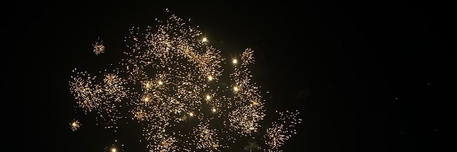 clarabb28's profile banner image