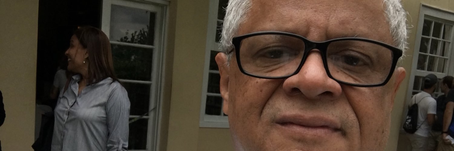 robertofcomata's profile banner image