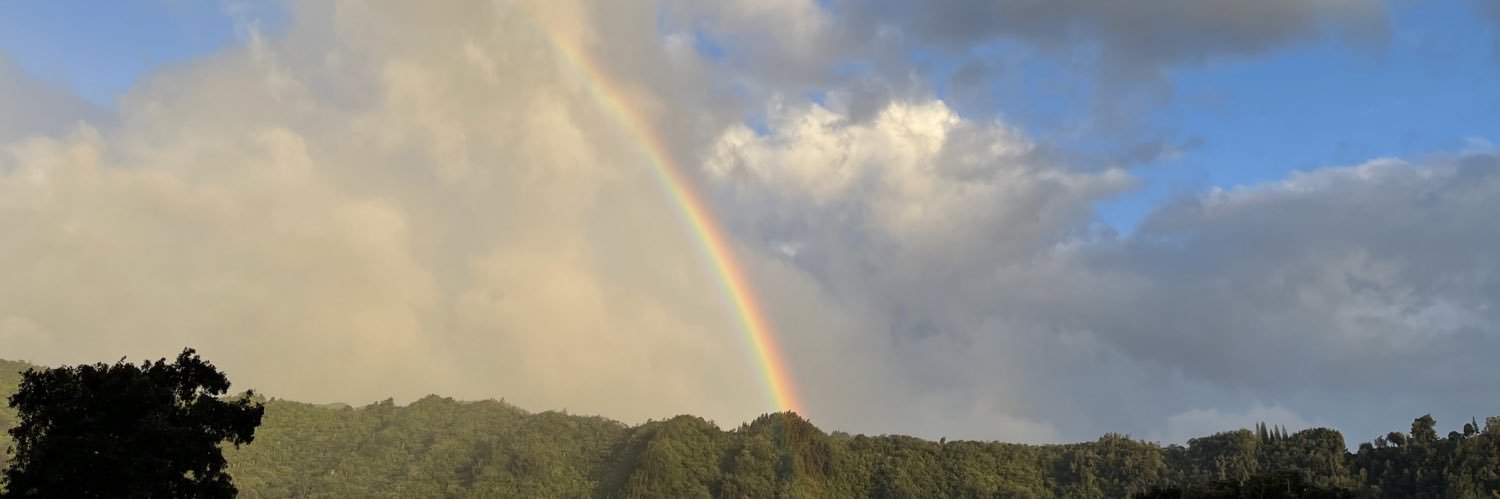 emgeelove's profile banner image