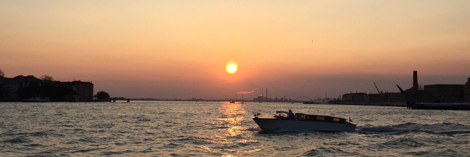 vlundy1998's profile banner image