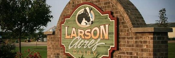 LarsonSandy Profile Banner
