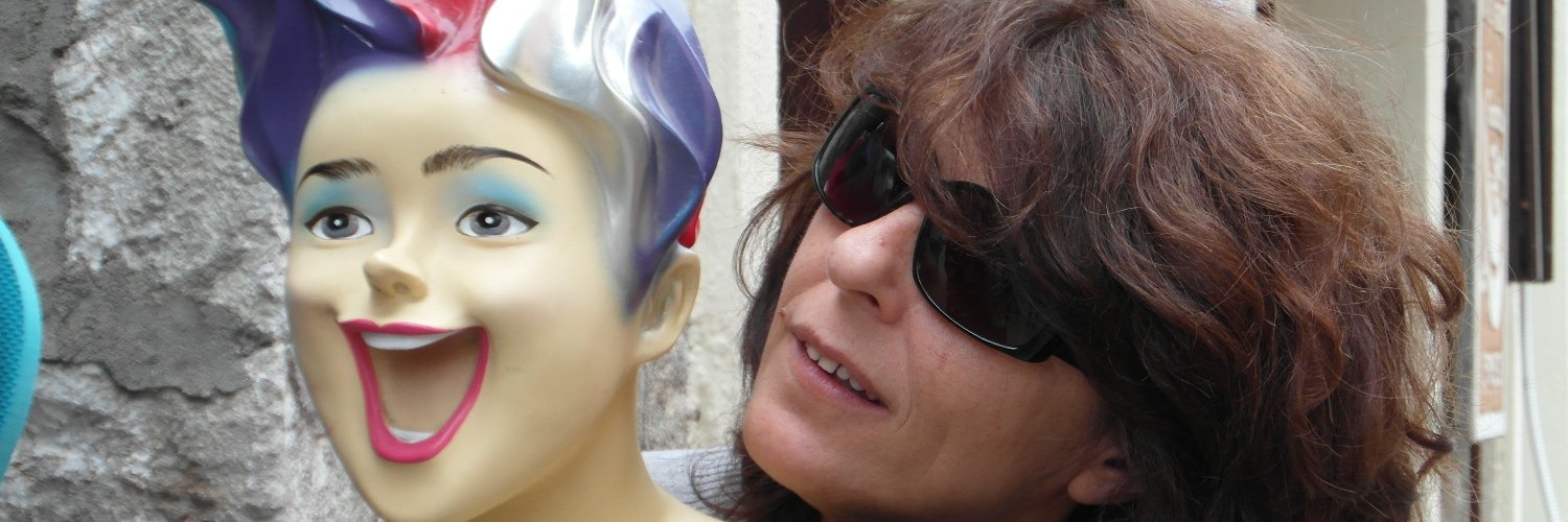 ellenabuba's profile banner image