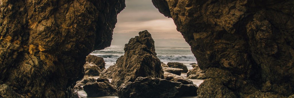 Hugo Lopes banner