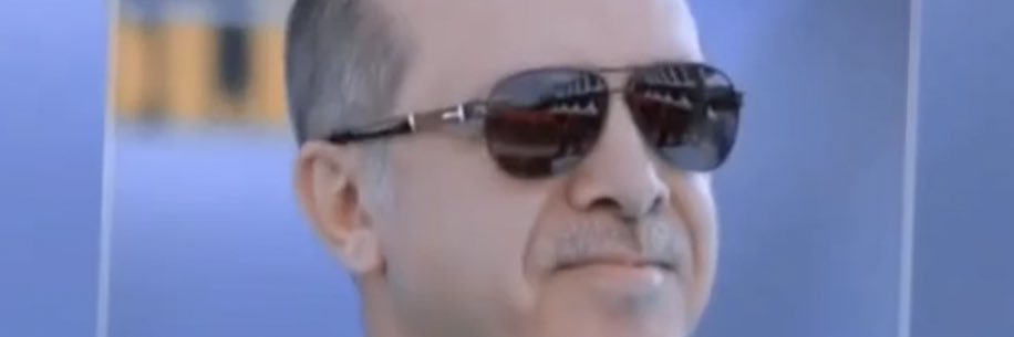 elifeymenn's profile banner image