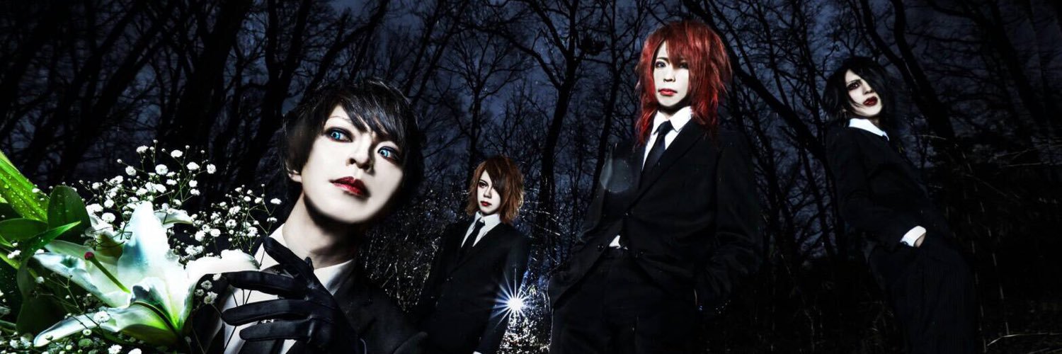 sin_staff's profile banner image