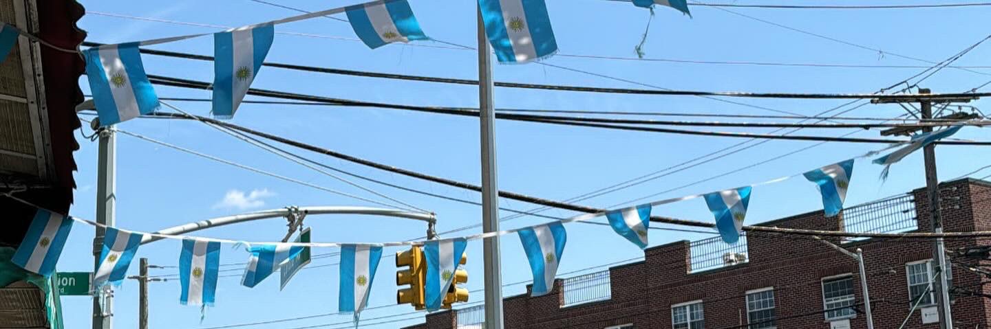 Julián banner