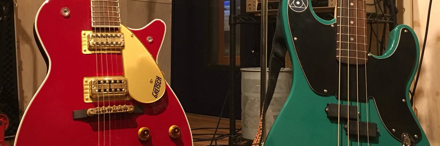 eronitori's profile banner image