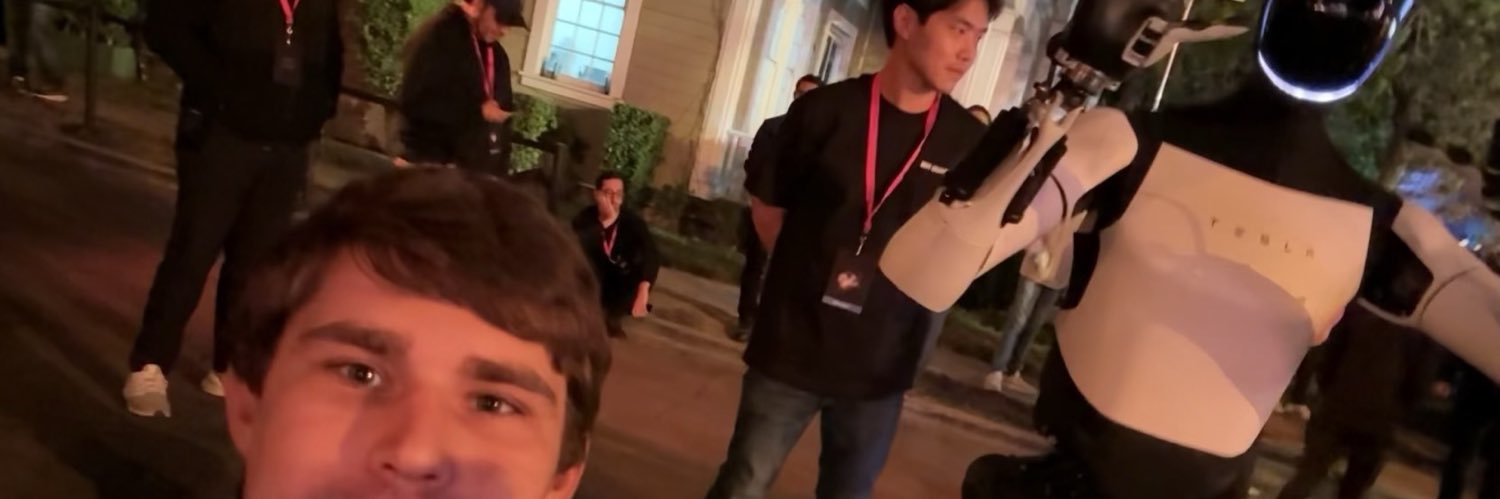 MrParamedic's profile banner image