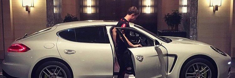 Adrian_Bayf's profile banner image