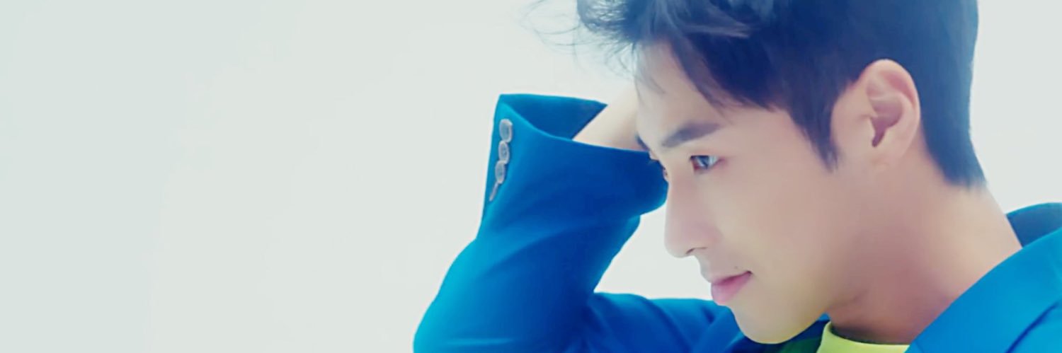 yuriri512's profile banner image