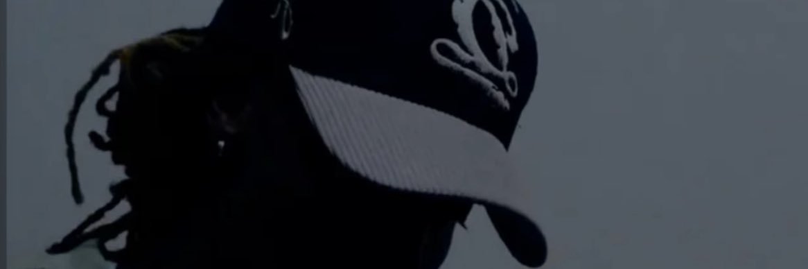 leneciaa's profile banner image