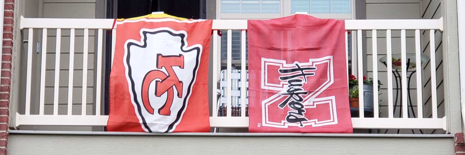 Jami LuvsB1GRed banner