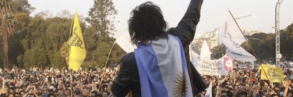 La Libertad Avanza's banner