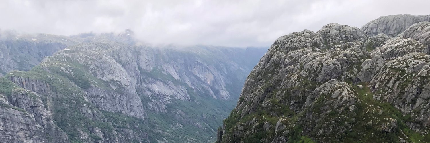 bencervs's profile banner image