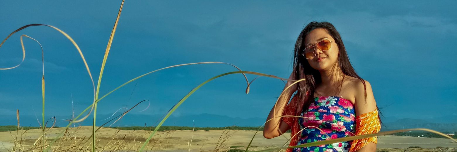omgitsroycelyn's profile banner image