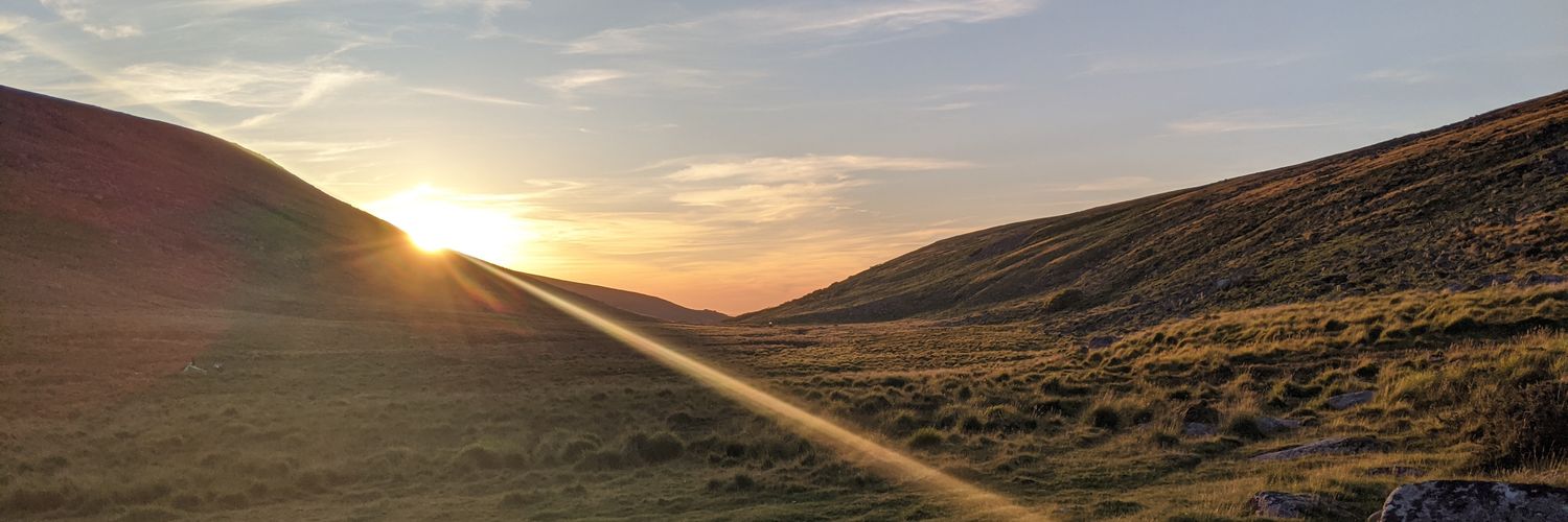 AmyJS90's profile banner image