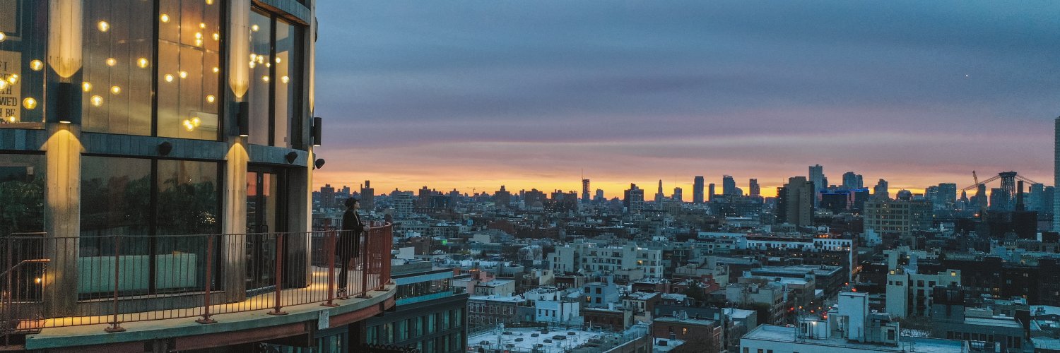 WburgHotel's profile banner image