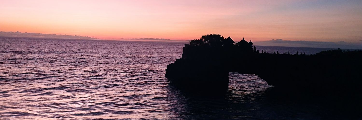 cyntiarara's profile banner image