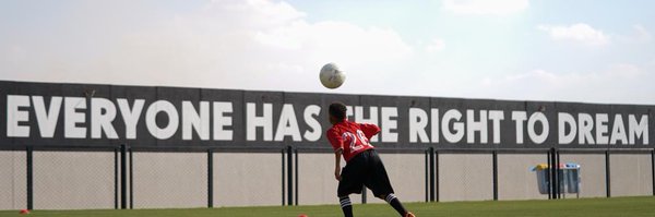 right2dream Profile Banner