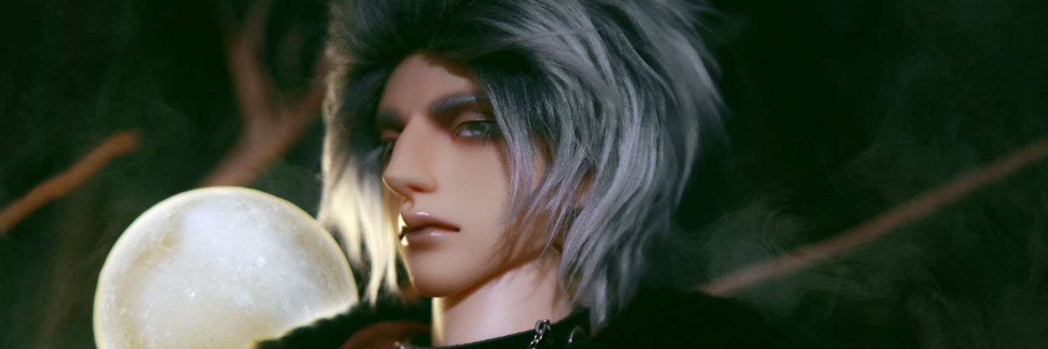 DollClans's profile banner image