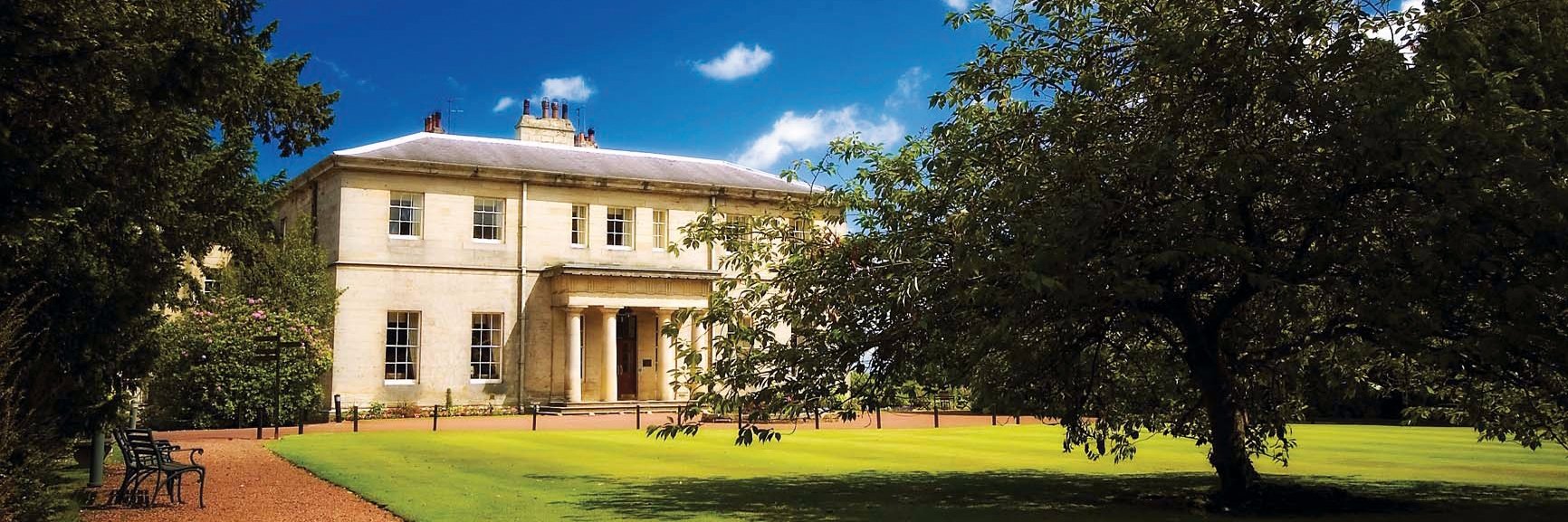 Mac Linden Hall banner