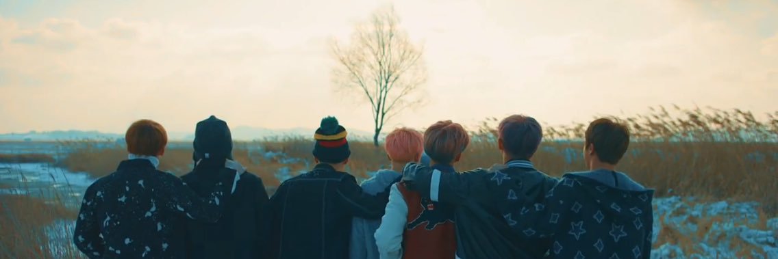 kmmookk's profile banner image