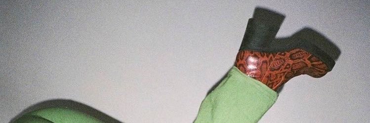 erinappleg8's profile banner image