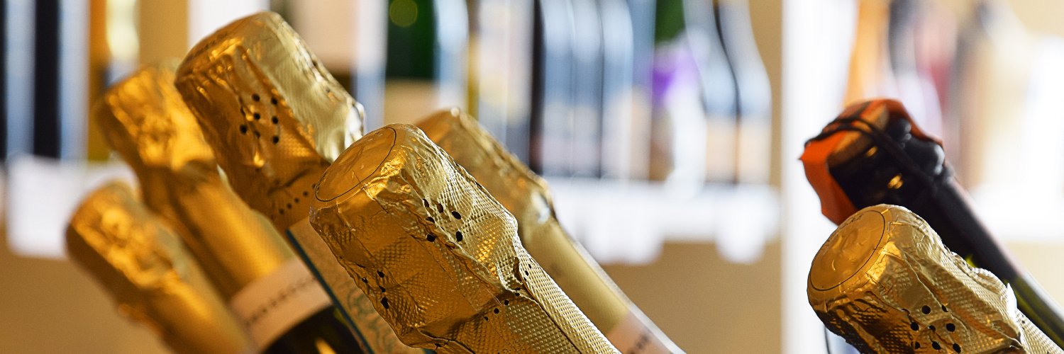 Via_Vino's profile banner image