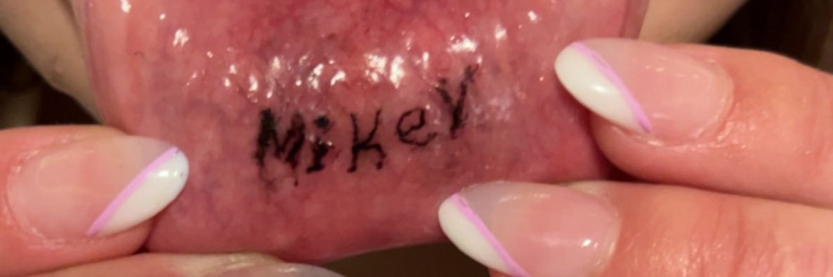 mGrAv3s's profile banner image