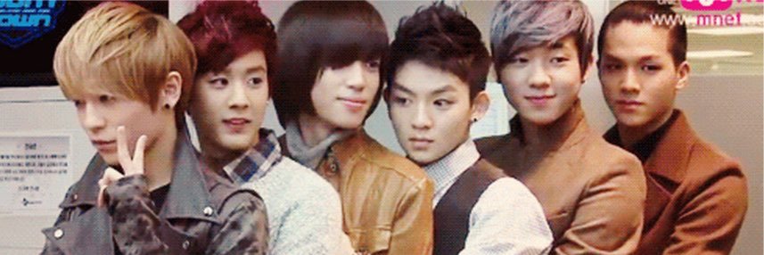 HoneyKey1123's profile banner image