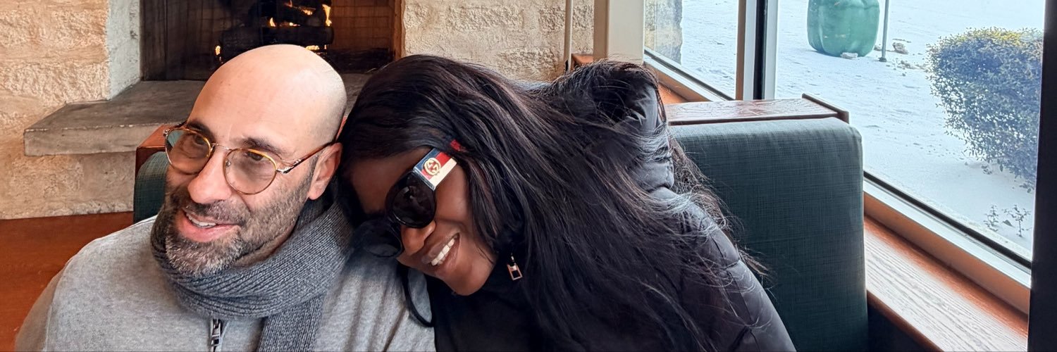 nyechi505's profile banner image