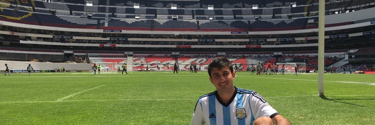 Juanequee's profile banner image