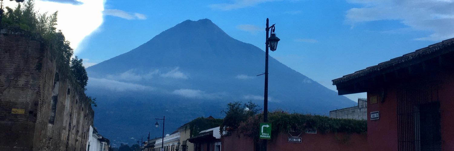 fernandaguate's profile banner image