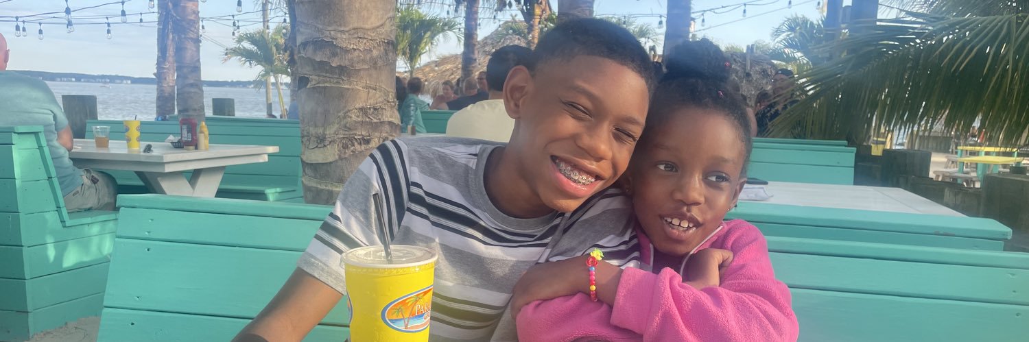 laeishaaa's profile banner image