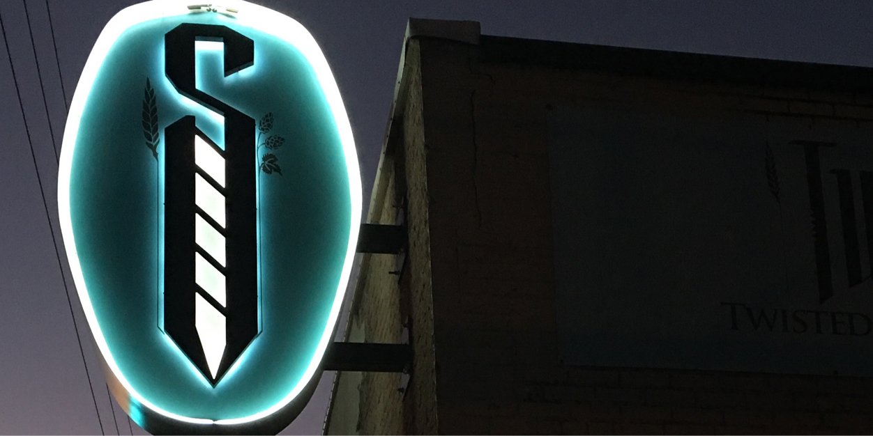 bry_chez's profile banner image