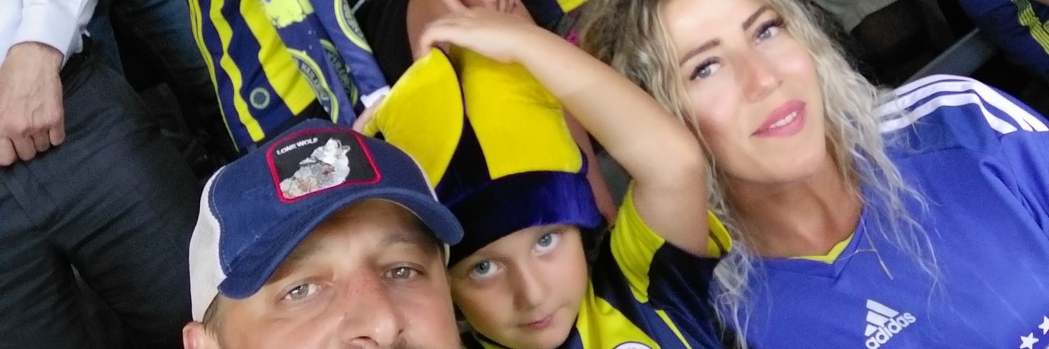 GkhnG's profile banner image