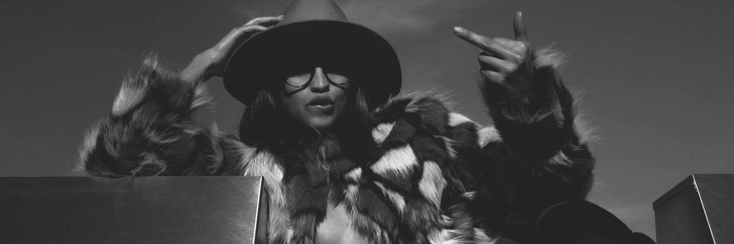 vltimacasanova's profile banner image