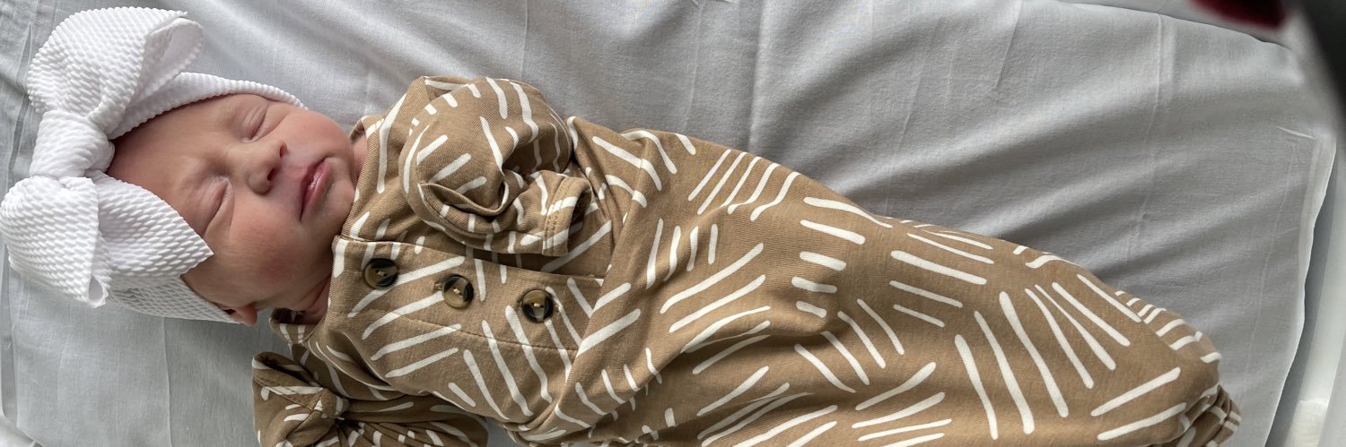 eemkayy's profile banner image