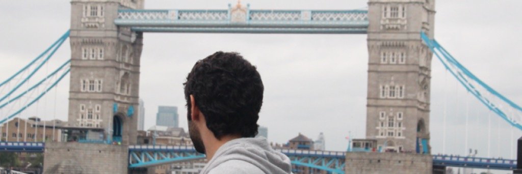 essa_khalid's profile banner image