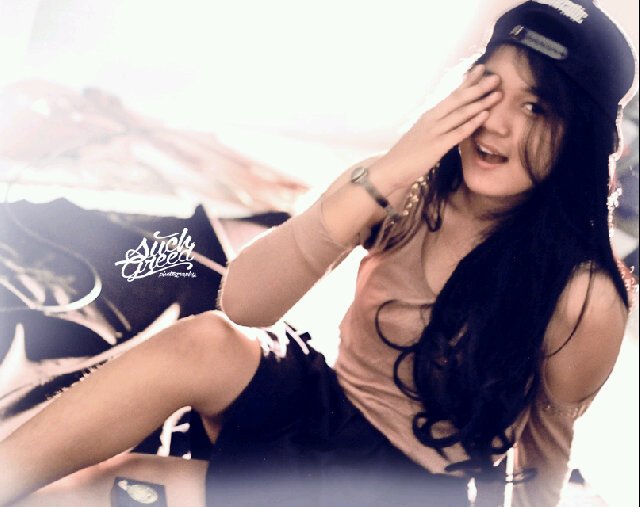 AyuJuniansyah's profile banner image